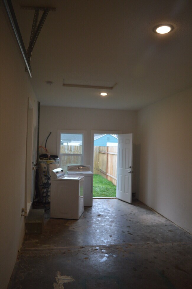 Garage - 2317 E 27th St