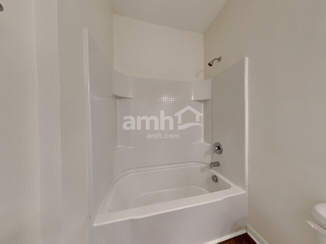 Building Photo - 178 Orion Way