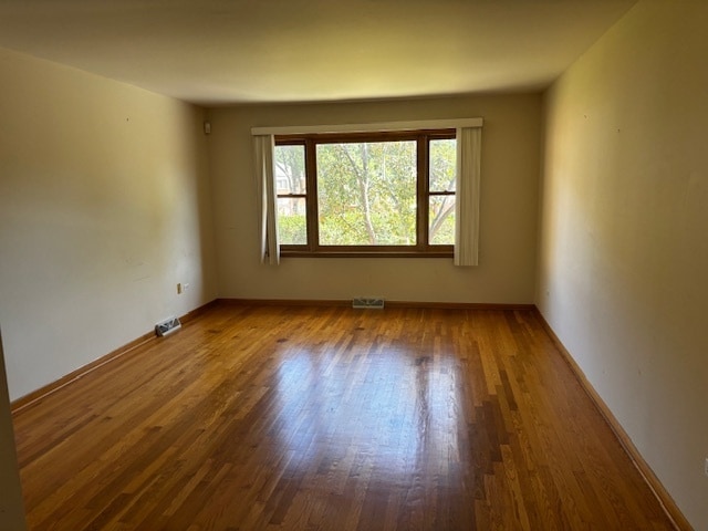 Building Photo - 563 Ivy Ct