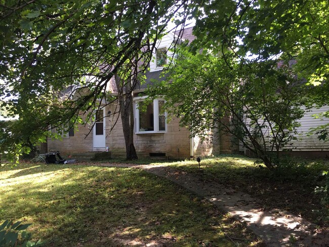 Primary Photo - 4 Bedroom Avail August 2025; Monthly rent ...