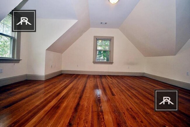 Building Photo - 6 bedroom in Brighton MA 02135