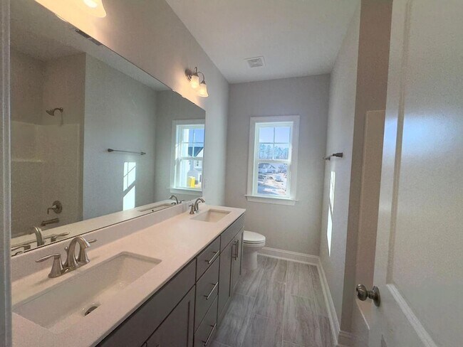 Building Photo - 245 Canyon Gap Wy