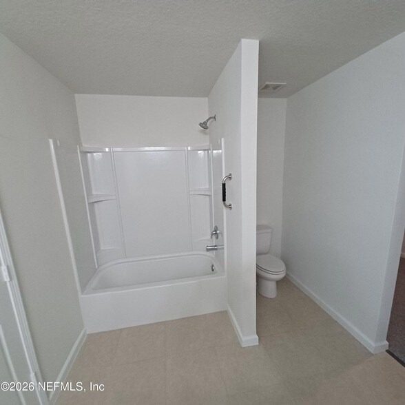 Building Photo - 8684 Lake George Cir W