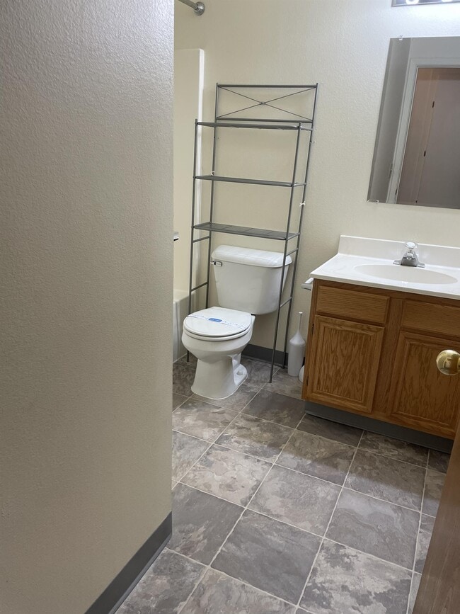 Building Photo - 2667 Sycamore Glen Dr