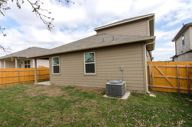Building Photo - 392 Fall Aster Dr