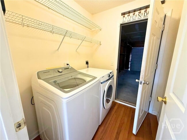 Building Photo - 144 Mills Run Dr