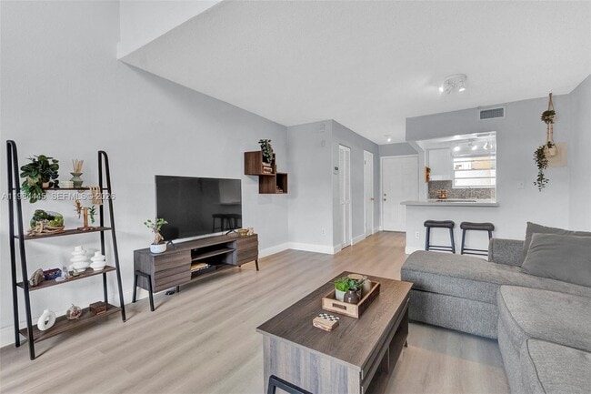 Building Photo - 8600 SW 109th Ave