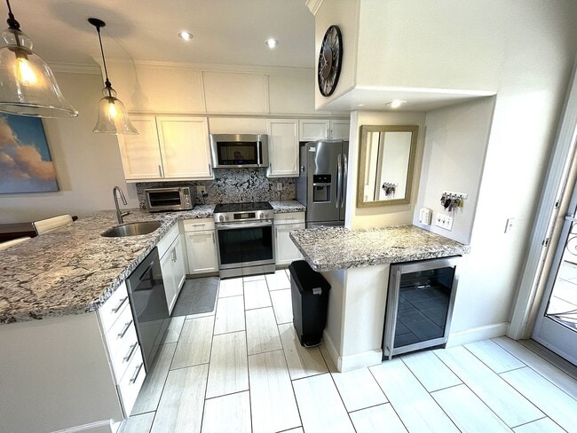 Building Photo - Live the Wailea Lifestyle – Ocean View ground level Townhome at Wailea Fairway Villas - Seasonal ...