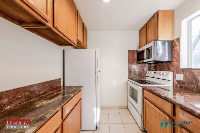 Building Photo - Cow Hollow: Urban Hideaway with Private Deck at the Crossroads of Cow Hollow, Marina & Russian Hill