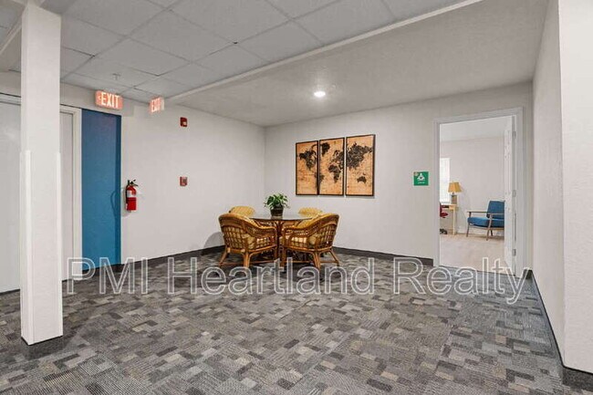 Building Photo - 260 Spanish Moss Cir