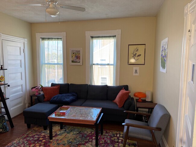 Building Photo - 21 Haverford Street