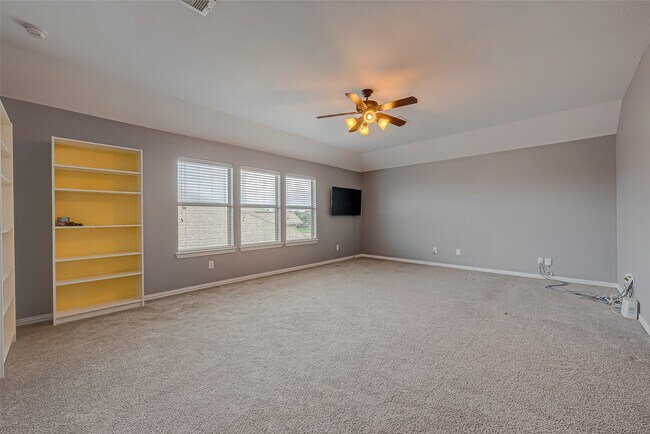 Building Photo - 7710 Eastwood Lake Ln