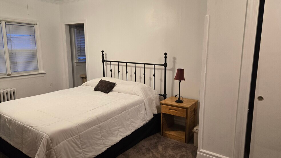 2nd Bedroom - 4224 Chamberlayne Ave