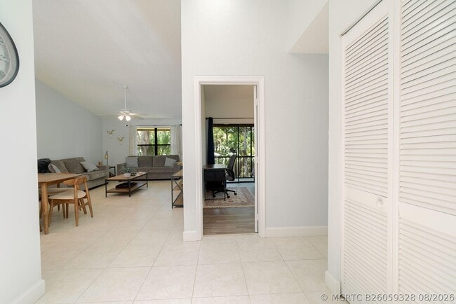 Building Photo - 13095 Belhaven Ct