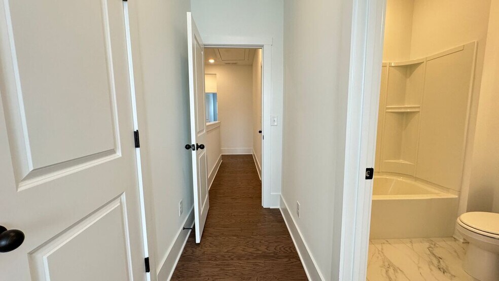 Building Photo - 1585 Layton Ln NW