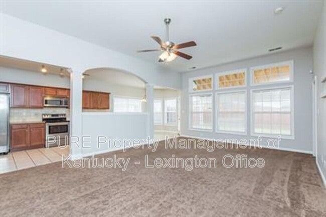 Building Photo - 4008 Bacopa Pl