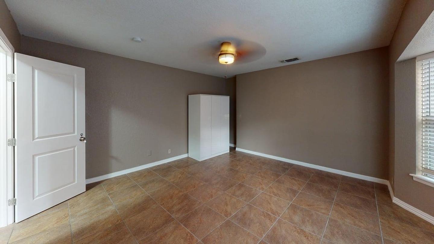 Building Photo - 3607 Rock Creek Run