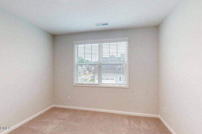 Building Photo - 2459 Englemann Dr