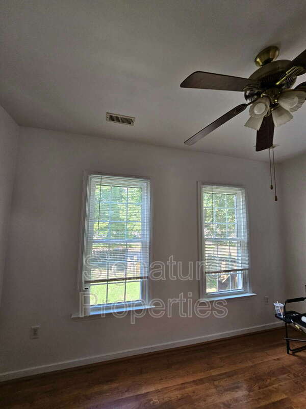 Building Photo - 506 N 24th St