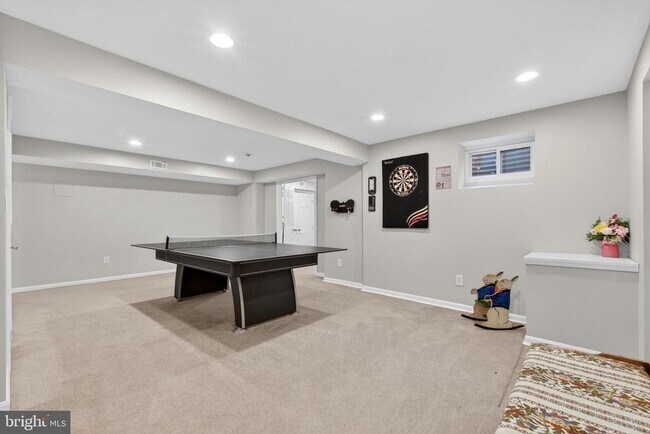 Building Photo - 11922 Holly Spring Dr