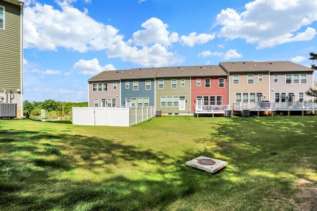 Building Photo - 11301 Carobel Ct
