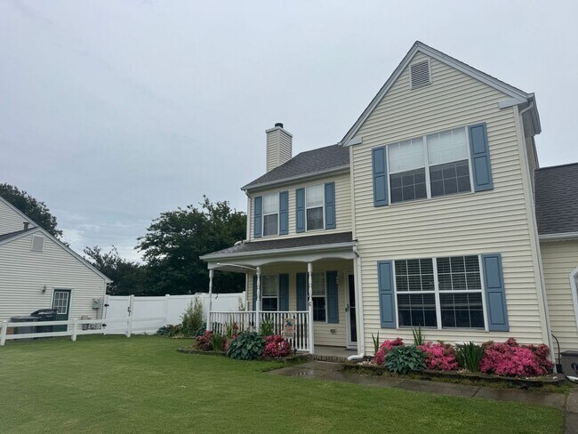 Primary Photo - Spacious Three Bedroom Home