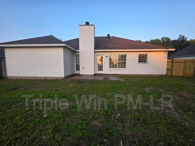 Building Photo - 66 Nevada Ln