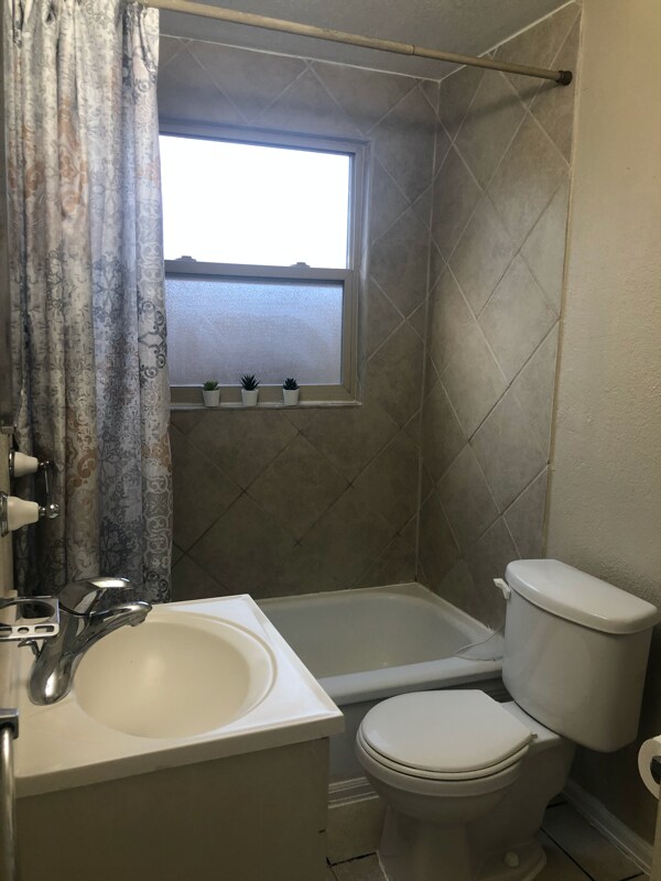 Building Photo - 3731 Teller St