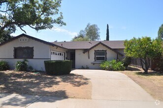 Building Photo - Very affordable Detached Single Family Hom...