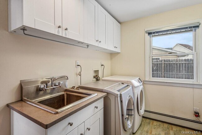 Building Photo - 1 Virginia Rd