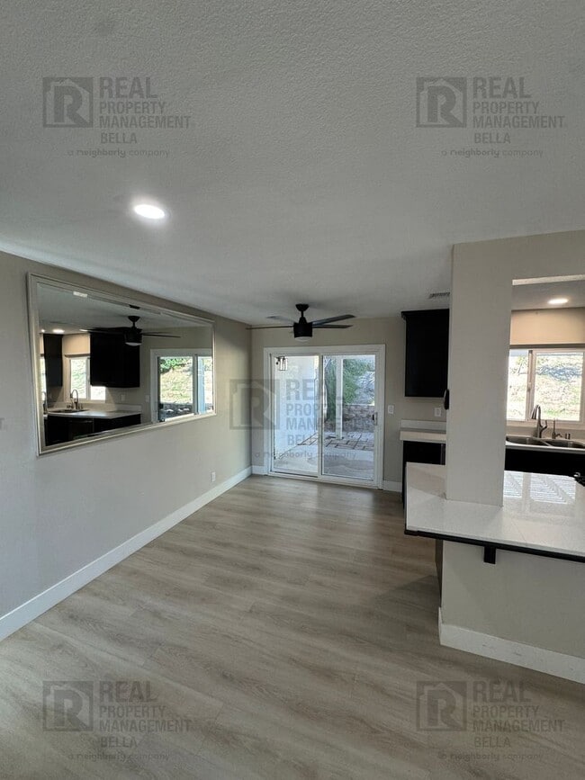 Building Photo - Remodeled Single-Story Corner Lot Home wit...