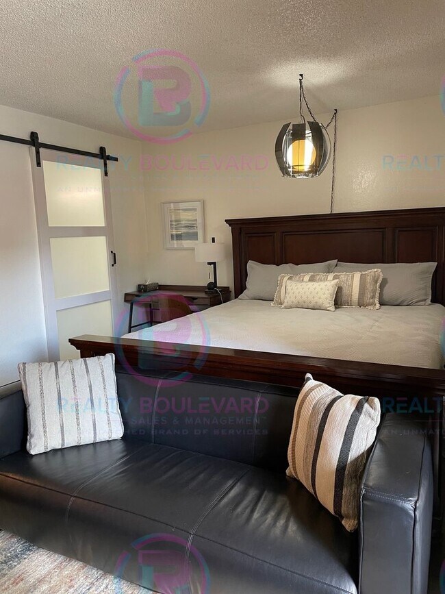 Building Photo - Fully Furnished Studio Near Virginia Lake | All Utilities & WiFi Included | $1,299/Month
