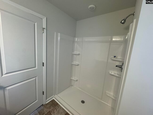 Building Photo - 2040 Armada Rd