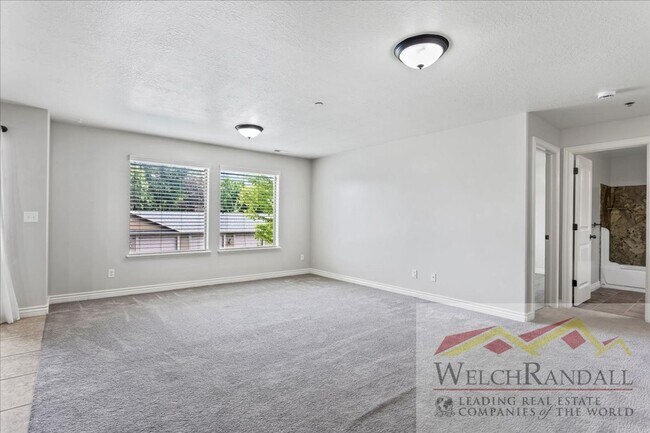Building Photo - Beautiful 3 Bed 2 Bath Condo in Layton