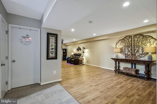 Building Photo - 3113 Woodland Ln