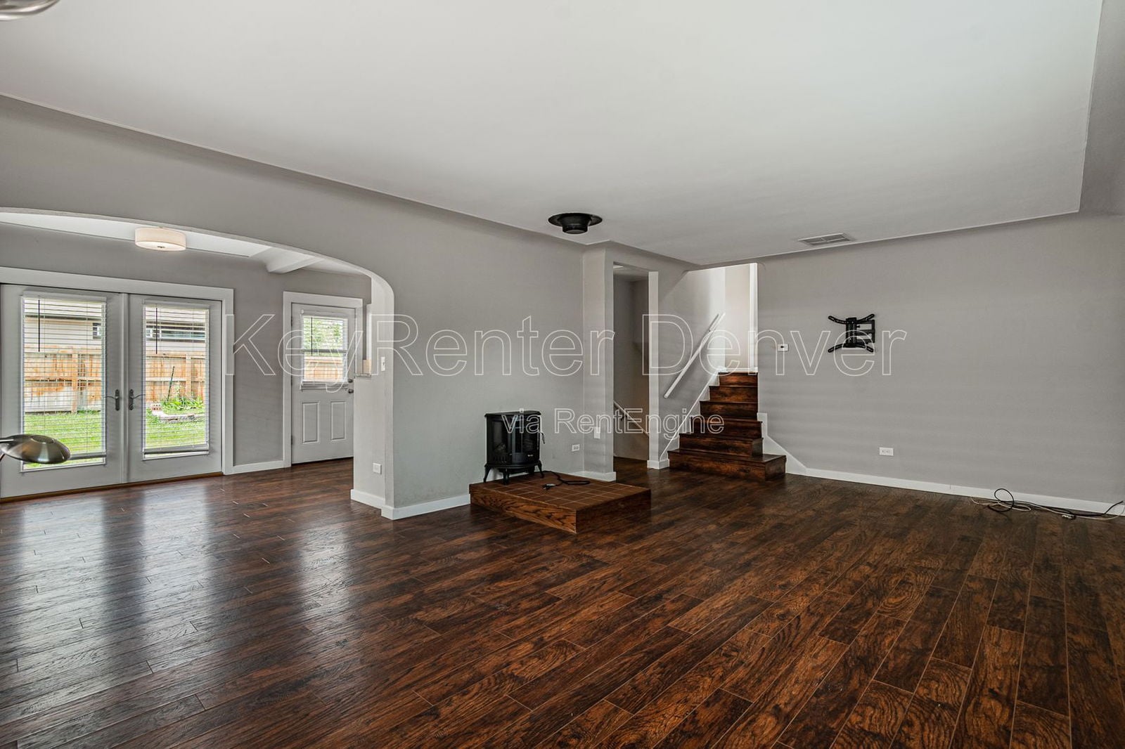 Building Photo - 201 S Meade St