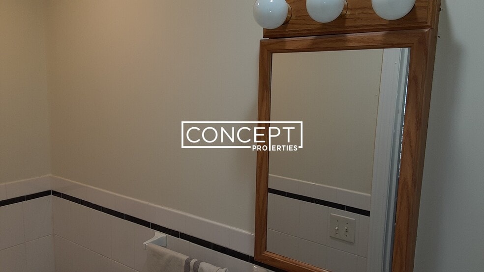 Building Photo - 25 Everett St