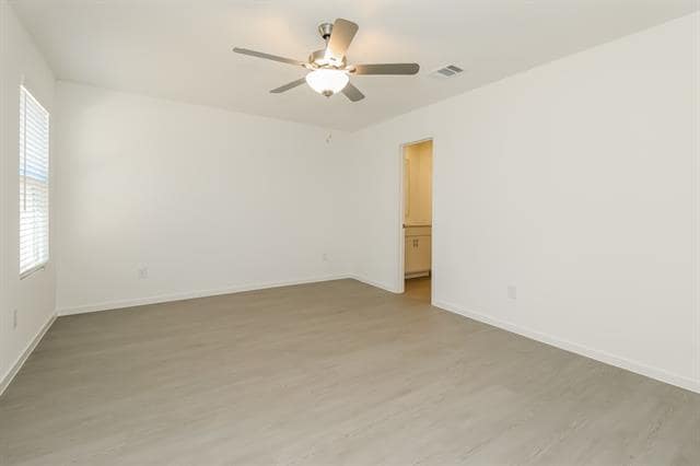 Building Photo - 2708 River Knl Ln