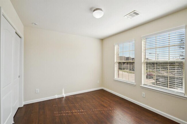 Building Photo - 2813 Bottiglia Wy