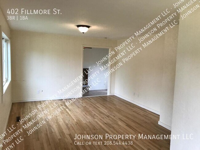 Building Photo - 402 Fillmore St