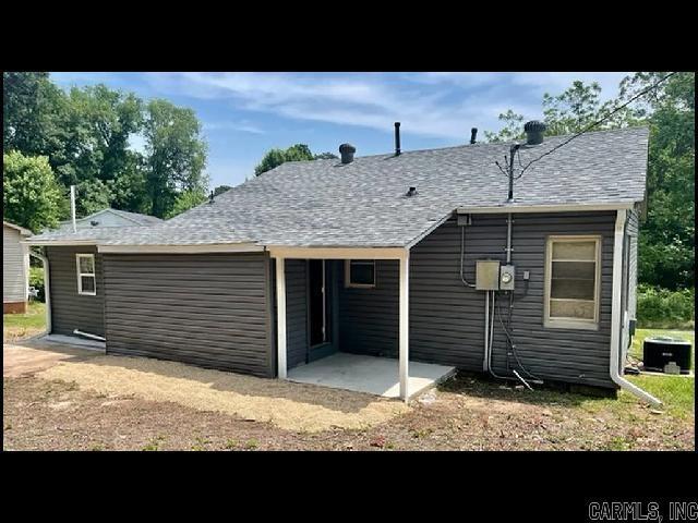 Building Photo - 818 Poplar Dr