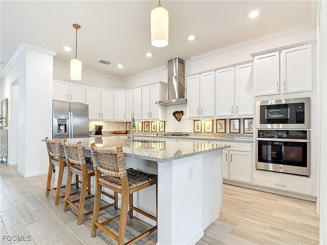 Building Photo - 15919 Leaning Pine Ln