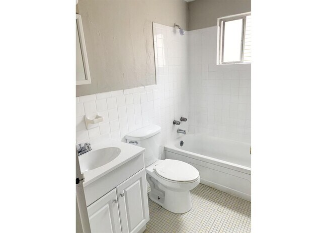 Interior Photo - Shiloh 331