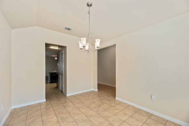 Building Photo - 5916 Montrelia Dr