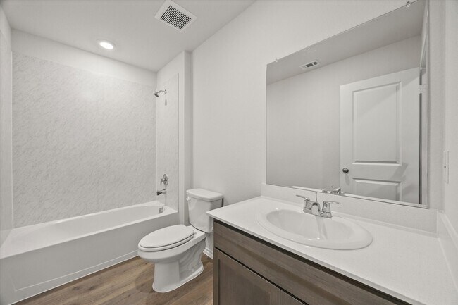 Building Photo - 1322 Olivewood Pl