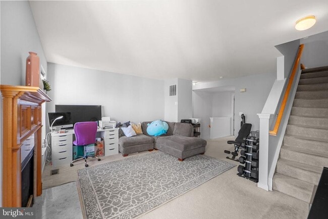 Building Photo - 44481 Watertown Terrace