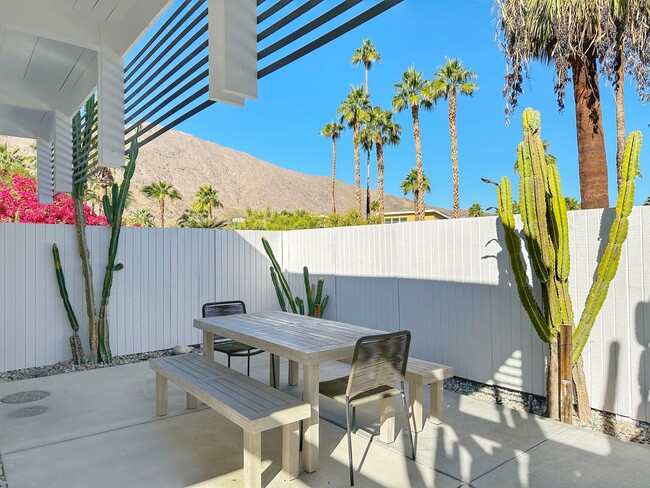 Building Photo - Stunning Midcentury Retreat in Twin Palms ...