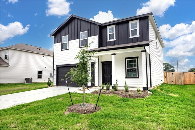 Building Photo - 31114 Gayle Prairie Oaks St