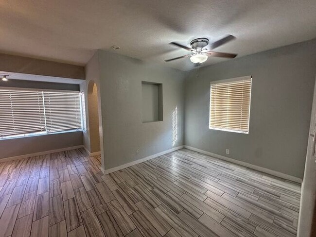 Building Photo - Vintage Ranch Home