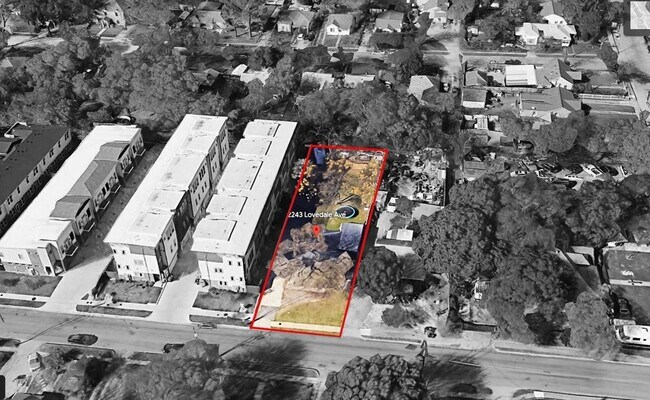 Building Photo - 2243 Lovedale Ave